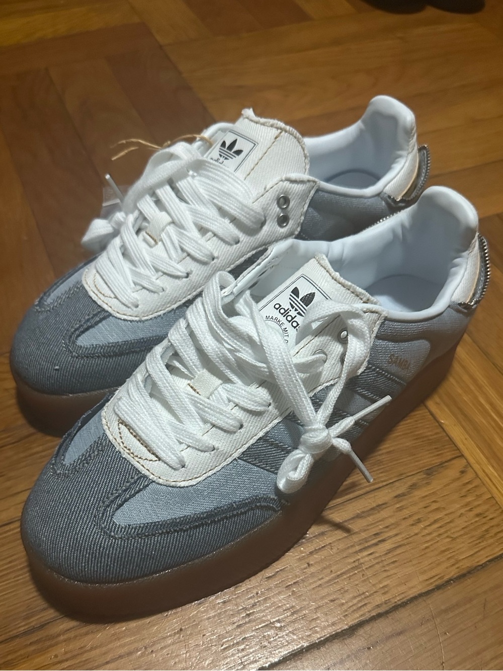 Hott!!!!Adidas Denim-Low-Top Sneakers - Picture 11 of 13